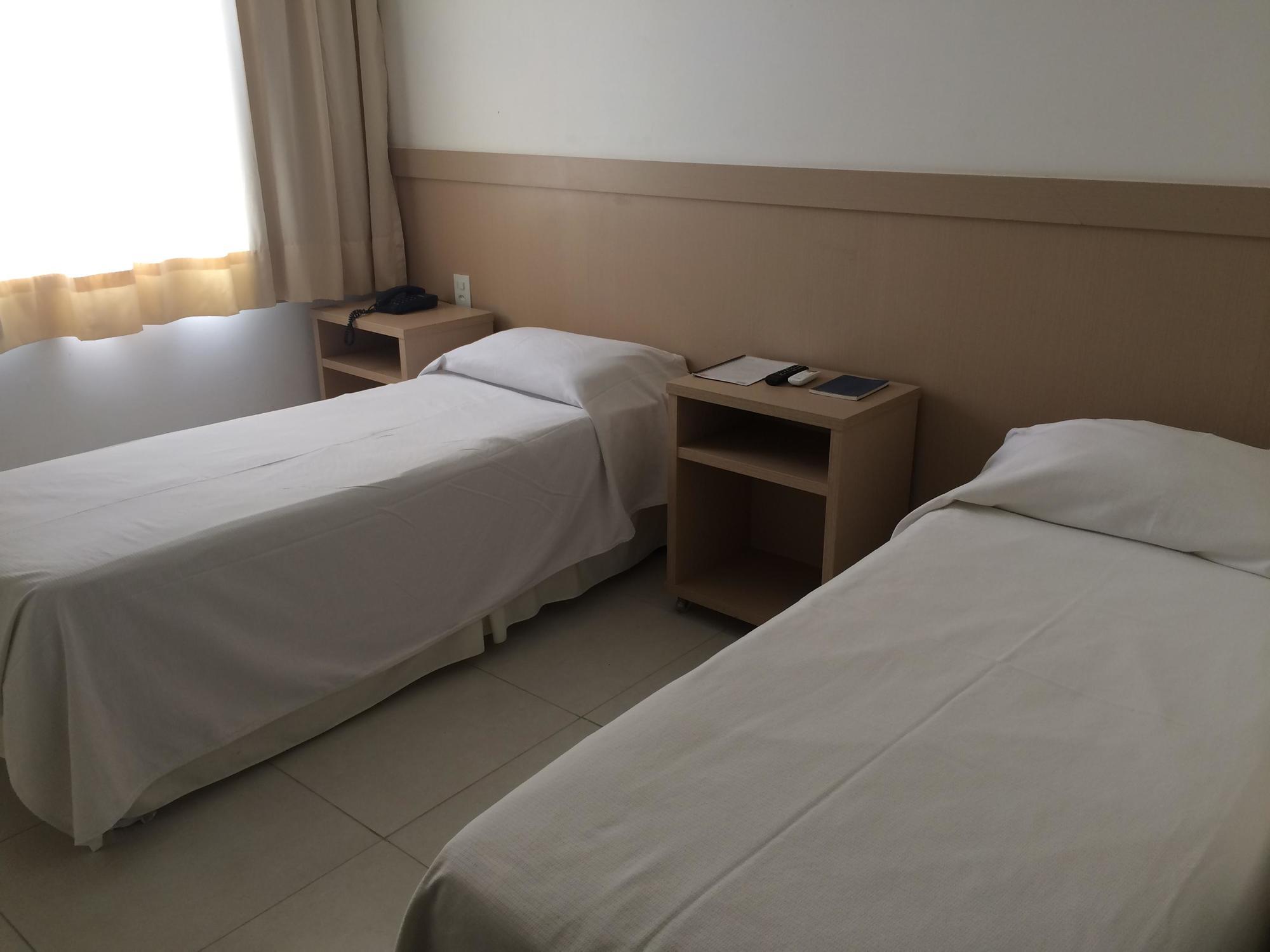 Hotel Atalaia 3*